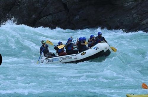 White World Expeditions - Rafting in Rishikesh