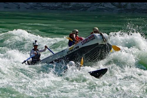 Red Chilli Adventure - Rafting in Rishikesh