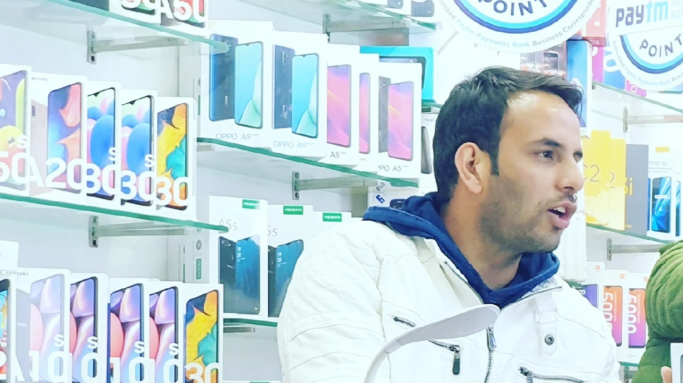 Mobile Solutions - Mobile Shop in Mussoorie