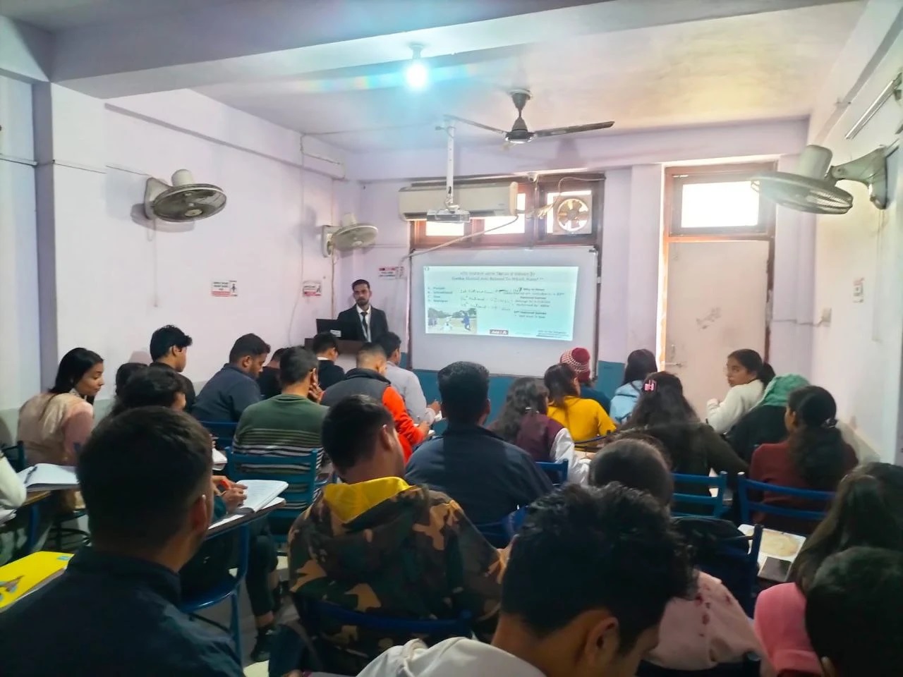 Mahendra`s Institute - Coaching Center in Haldwani