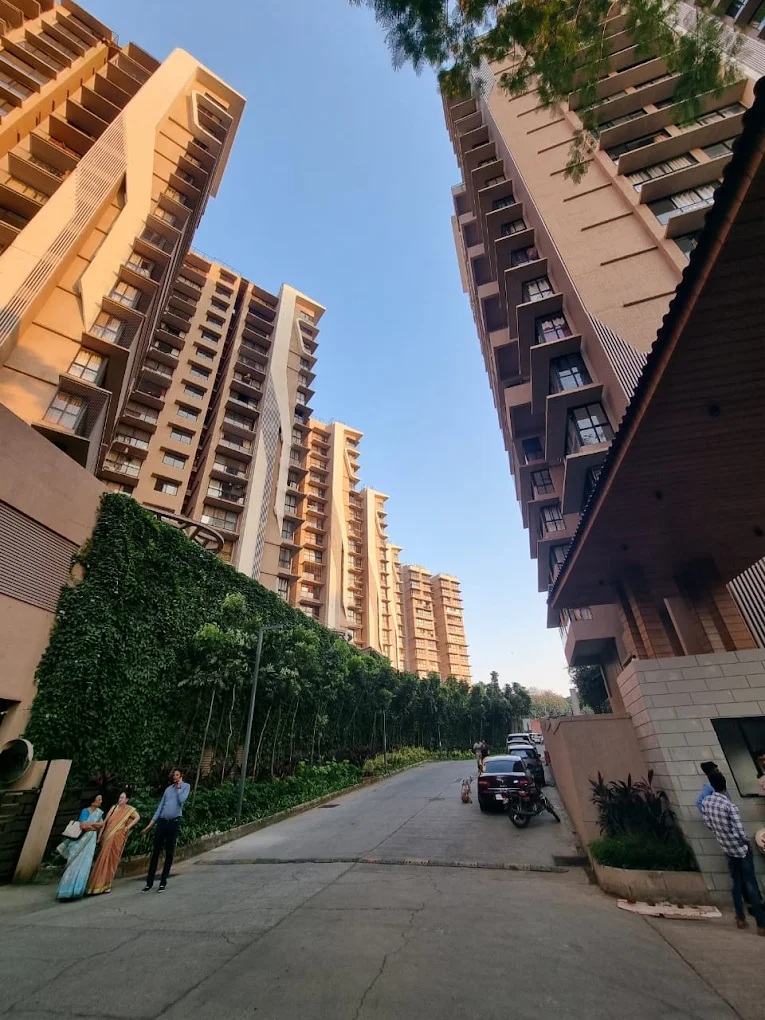 Mehboob Bhai - Property dealer in Mumbai