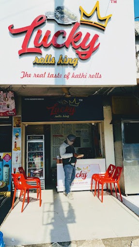 Lucky rolls king (Kathi Rolls Veg And Non Veg )