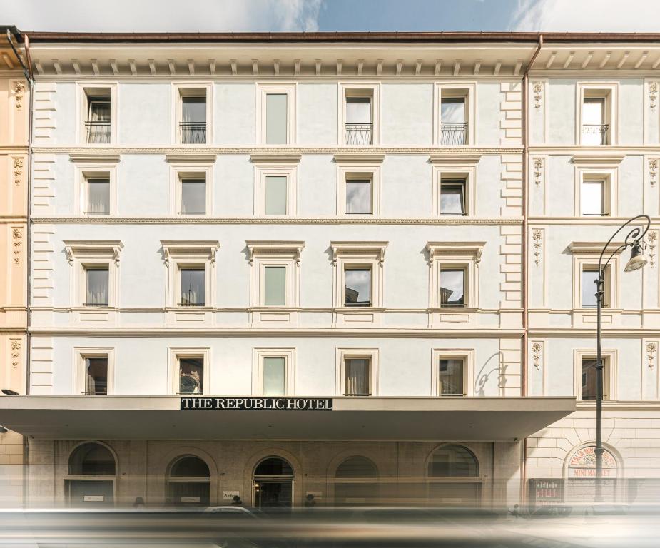 The Republic Hotel