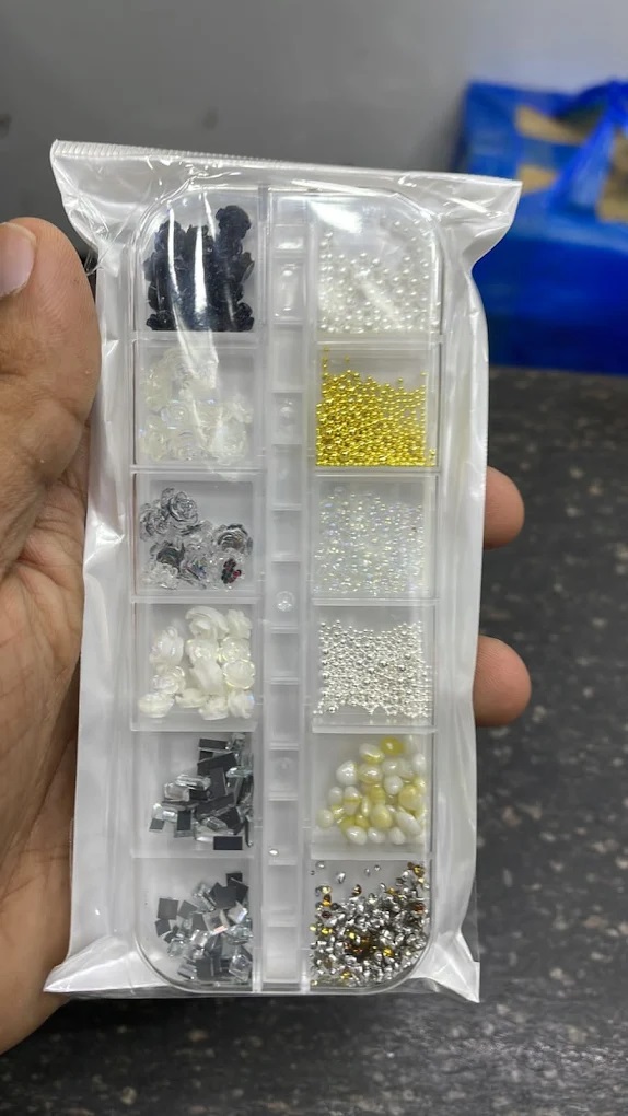 Delhi Cosmetic - Cosmetics Shop in Dehradun