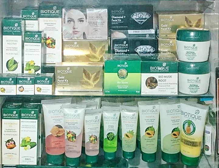 Fiza Cosmetics - Cosmetics Shop in Haldwani
