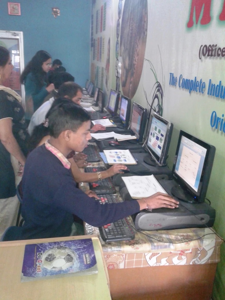 U-Tech Computer Education - Computer Center in Haridwar