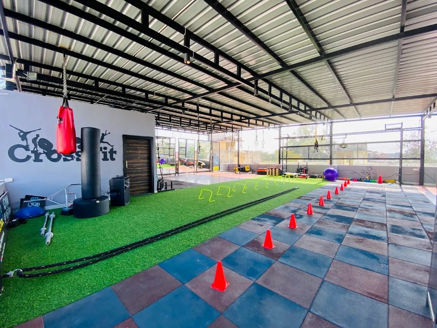 GYM @ 365 DAYS-GYM IN INDORE
