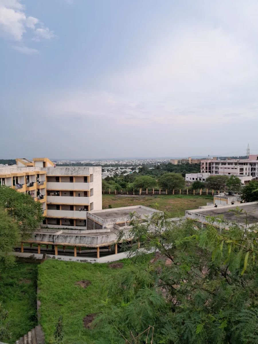 Maulana Azad National Institute of Technology-Colleges in Bhopal