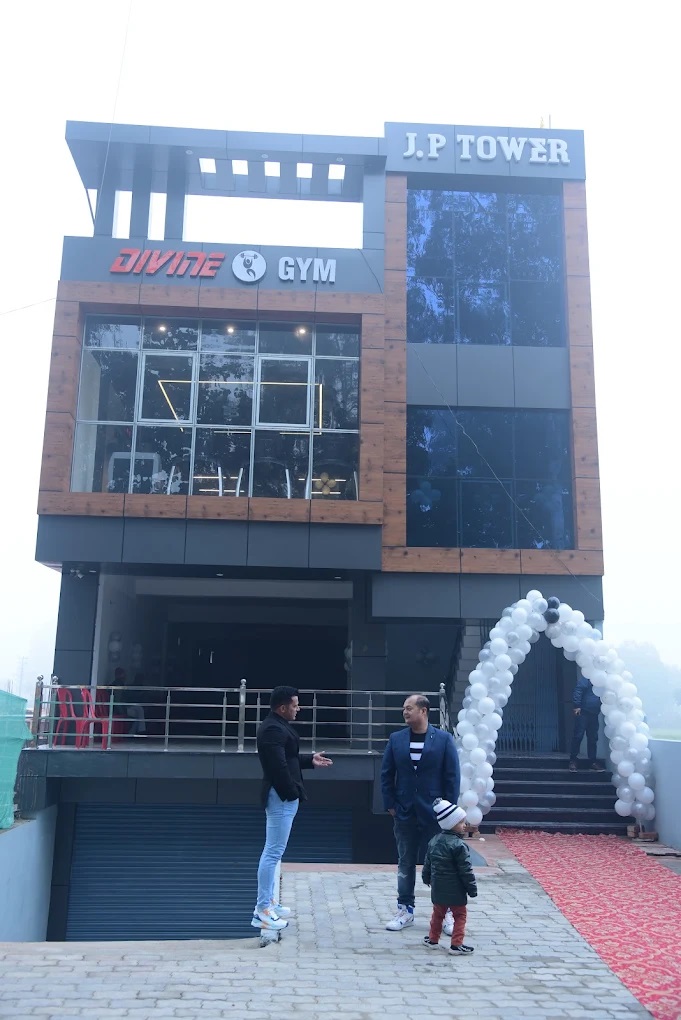 Divine Gym - Gym in Haldwani logo