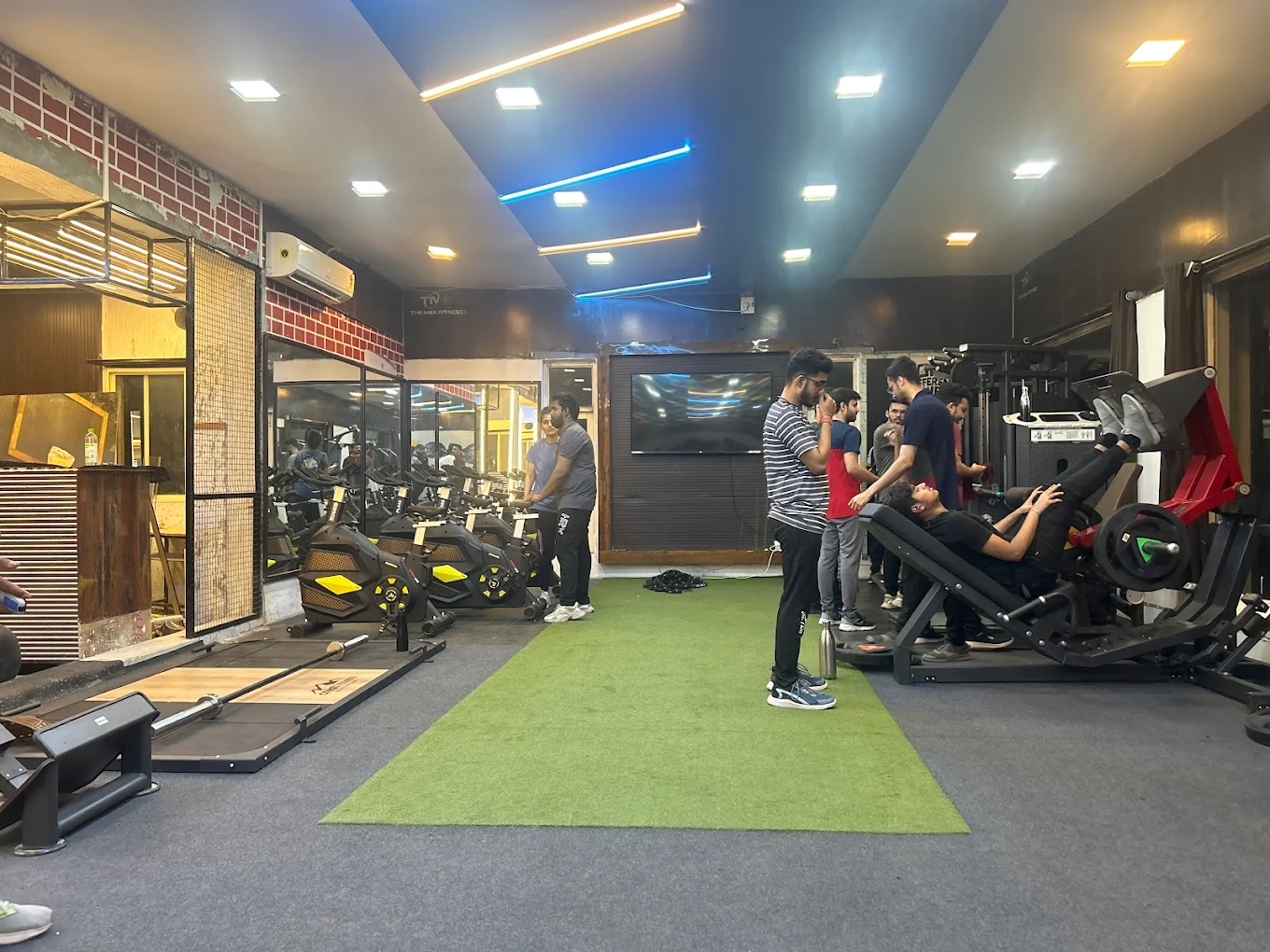 The Max Fitness-Yoga Centers In Bhopal logo